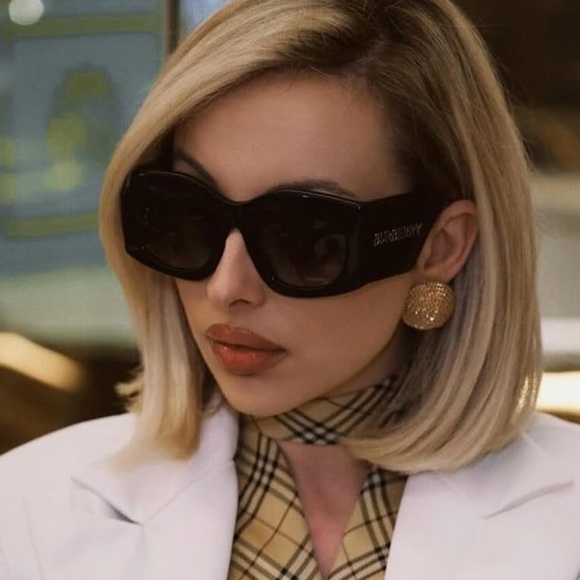 Excluded Burberry Sunglasses, New 340 - Picture 3 of 10